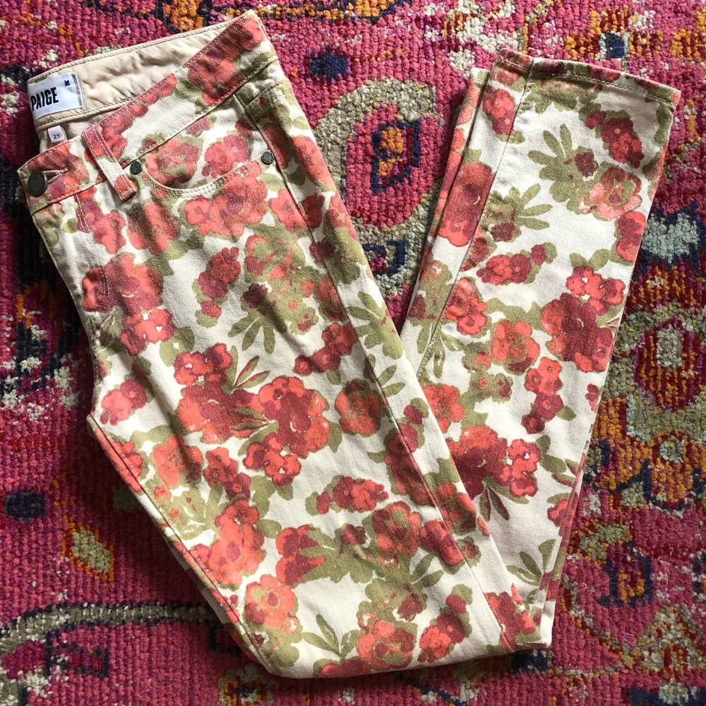 Paige skyline ankle peg in floral